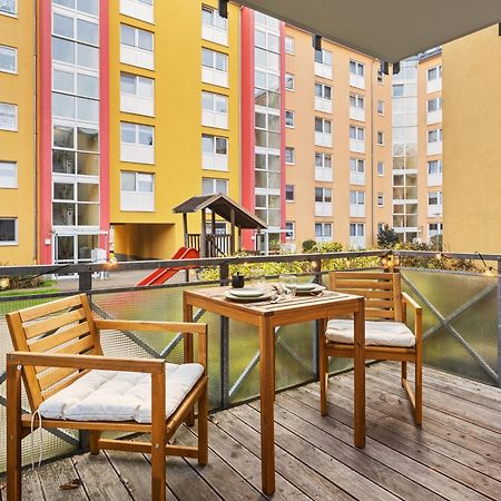 Edler Wohnraum Disney Marvel Studio Mit Balkon, Boxspringbett, Kaffeevollautomat, Lift & Parkplatz Chemnitz Exterior foto